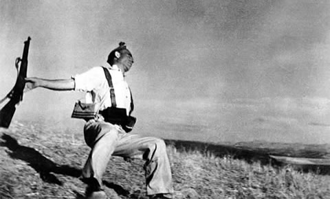 Muerte de un miliciano (Robert Capa, 1936)